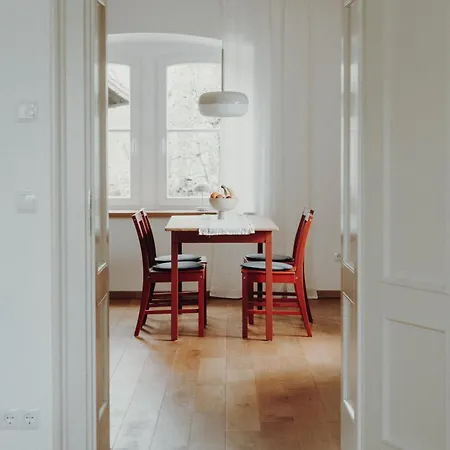 Weinstrassen Mit Zentrumsanbindung * Neustadt an der Weinstrasse